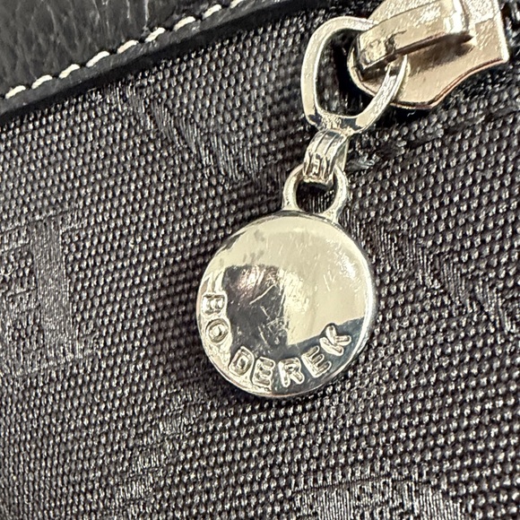 BO DEREK,Elegant Black Tote Bag - Picture 16 of 17